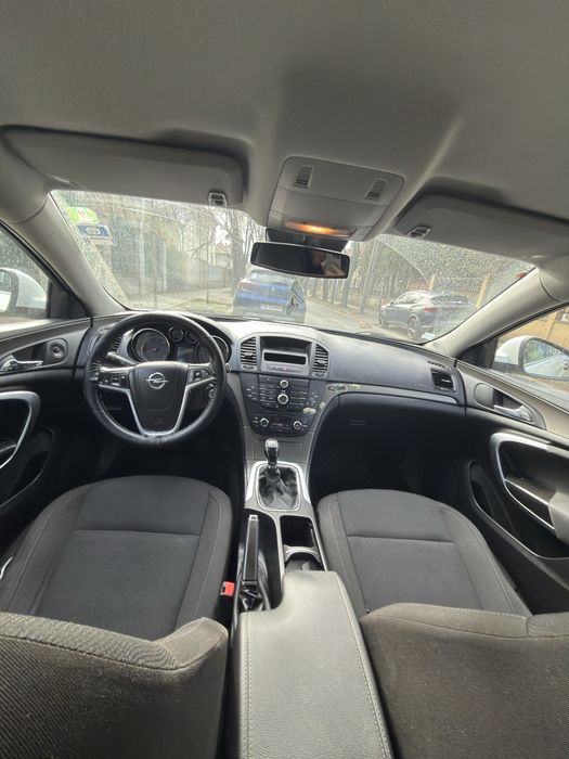 Inchiriez Autoturism / Rent a car (inchiriere masina / auto)