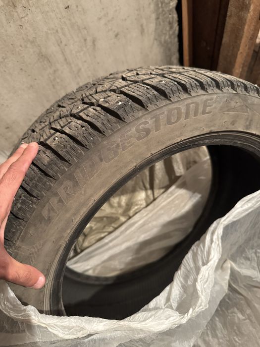 Продаи шины зимние шипованные