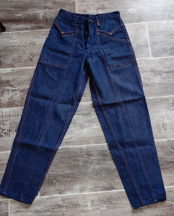Джинсы новые на худую девушку