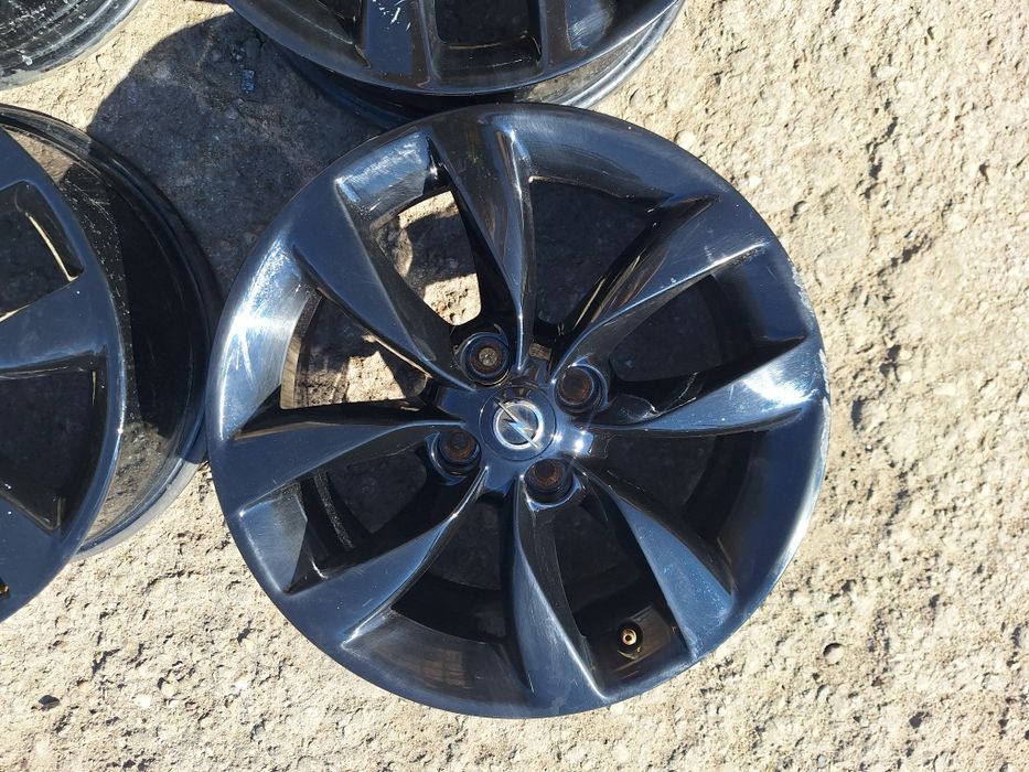 Оригинални Опел-16цола-4/100-с датчици за налягане