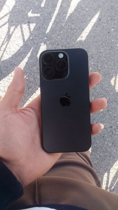 iPhone 16 pro bor 600$ ga  srochni 2 soat ichida pul kerak