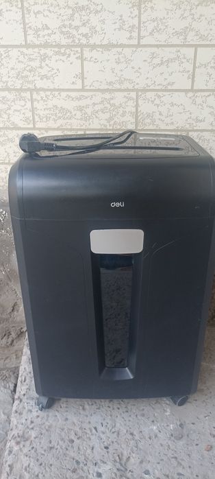 Уничтожитель бумаг 31 л.