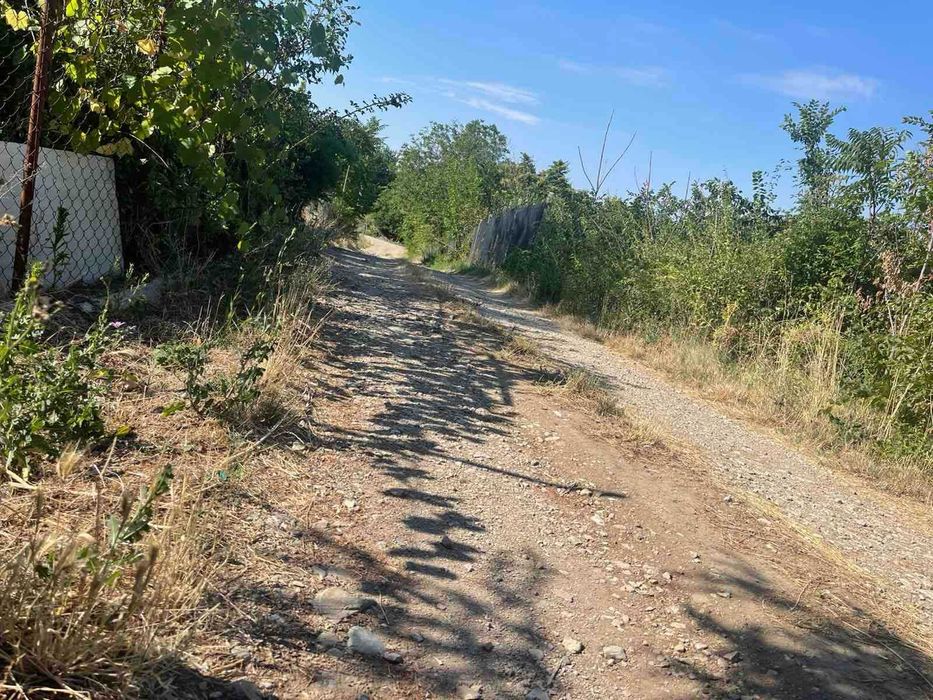 Продава се парцел