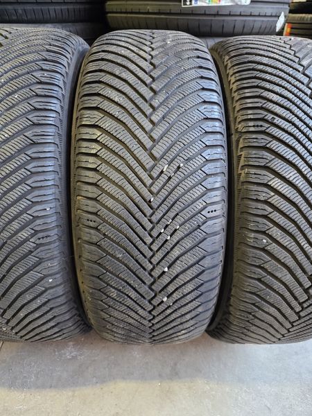 235/50/19 MICHELIN 4бр