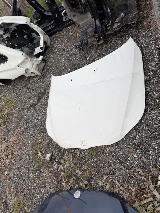 Преден капак бмв е60 е61