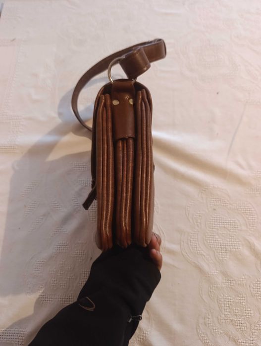 Кожена Дамска Чанта