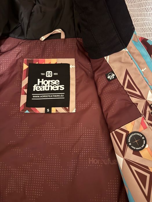 Сноуборд яке – Horsefeathers Ingrid