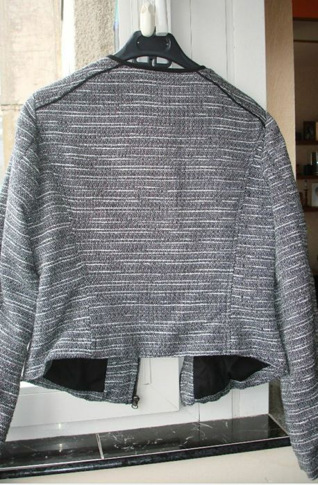 Sacouri  marimea 42-44