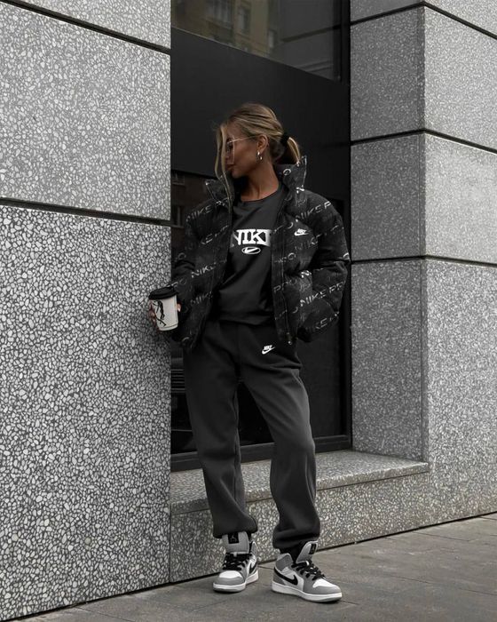 Geaca și trening set trei piese