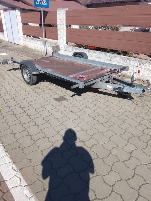 Remorca de vanzare