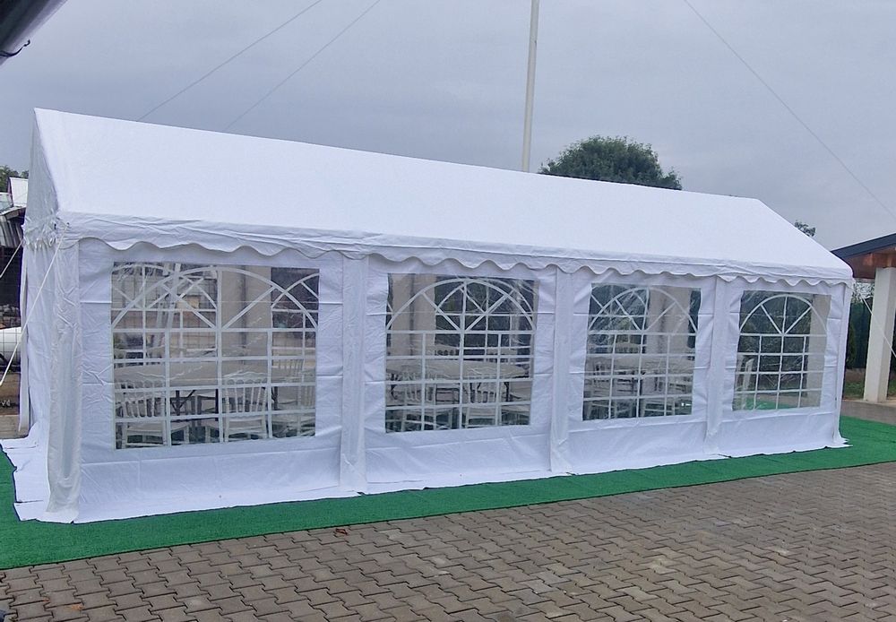 Cort evenimente complete,mese,veselă scaune