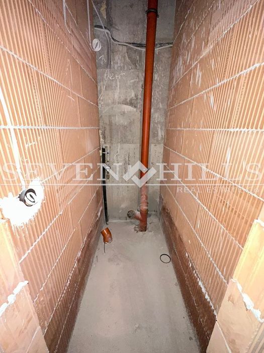 Продава се Офис в Пловдив, Младежки Хълм - 67 кв.м за 2206 €/кв.м - Снимка #7