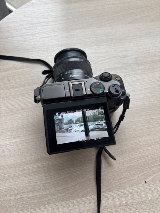 Canon EOS M6 Объектив 15-45 мм