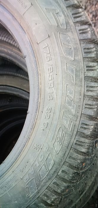 Шины зимние 14 шипованные