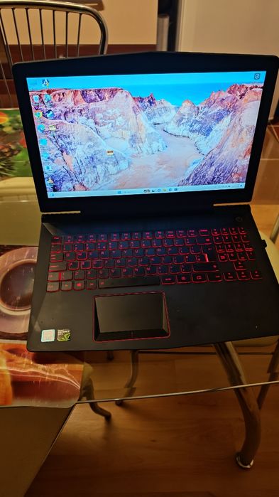 Vând laptop Lenovo Legion y520