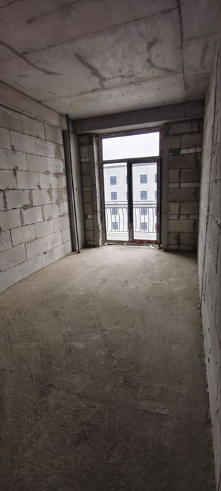 2 xonalik kvartira sotiladi