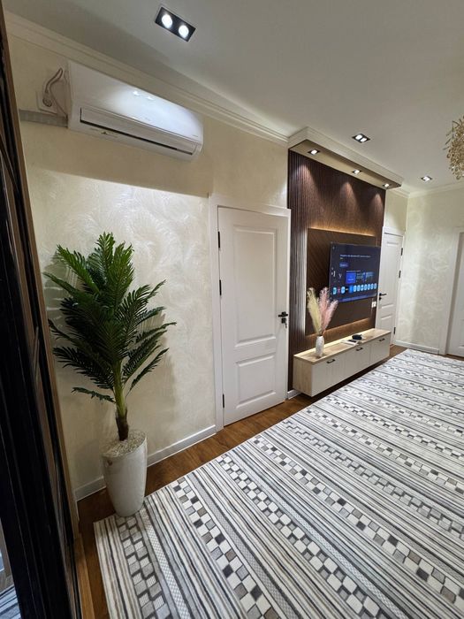 Чиланзар -17 орентир: Парламент 2³/1/4 Евролюкс, с обстановкой