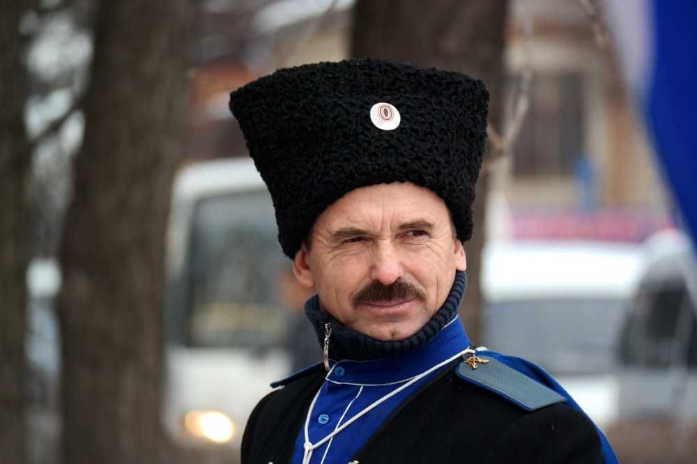 Казашки, черкески, кинжали, нож, пояс, ботуши, портупей, папаха