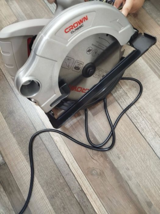 Дисковая пила 1200 ват