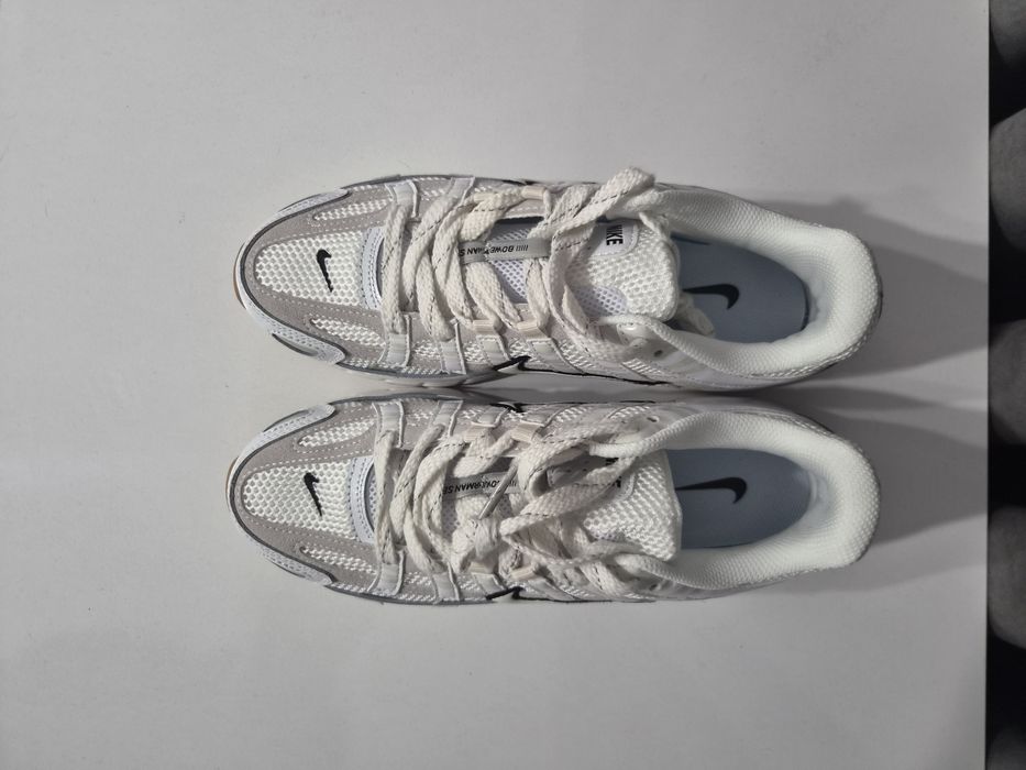 Nike P-6000  White/Metallic