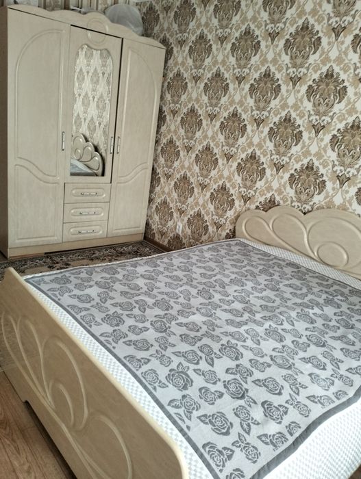 Продается комплект мебели