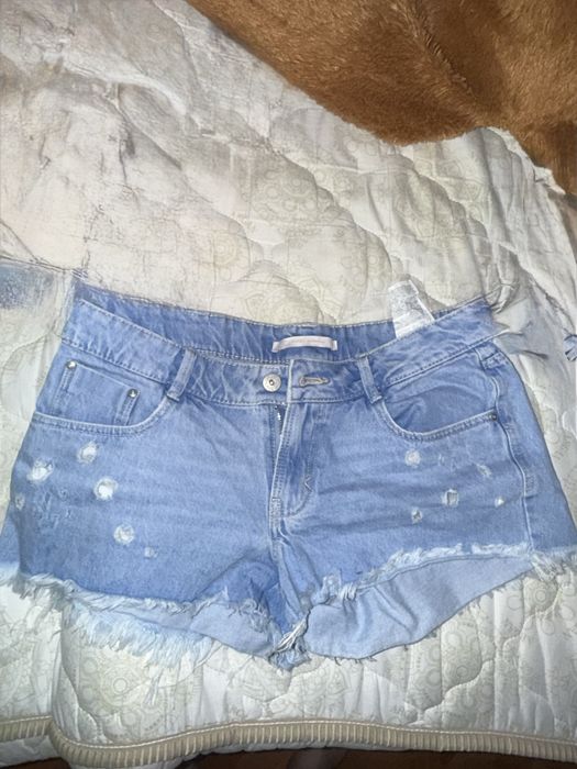 Blugi scurti Zara