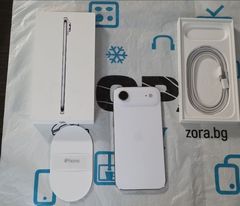 256GB iPhone 17 Air Гаранция ЗОРА 2028г. Cloud White | Бял