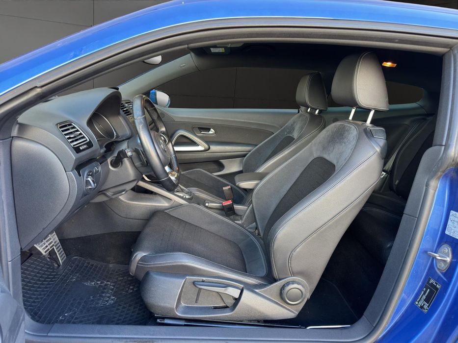 Volkswagen Scirocco 2.0 TDI DSG - Rate fara avans! Garanție!