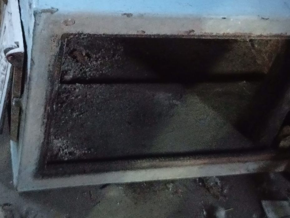 Продам печку в хорошем состояние