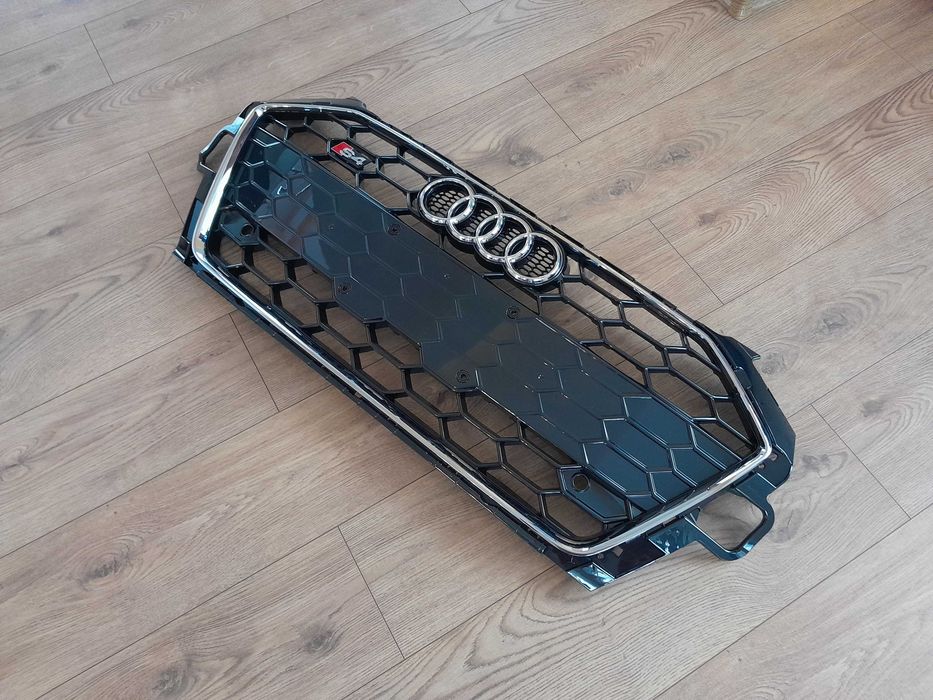 Grila bara fata audi A4 S4 B9 fabricatie 2019 _ 2024 cod 8W0853651