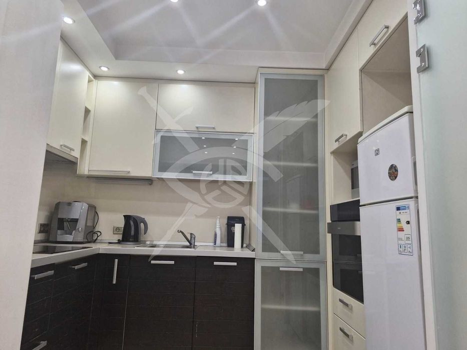 Дава се под наем Многостаен апартамент в София, Лозенец - 180 кв.м за 2000 € - Снимка #6