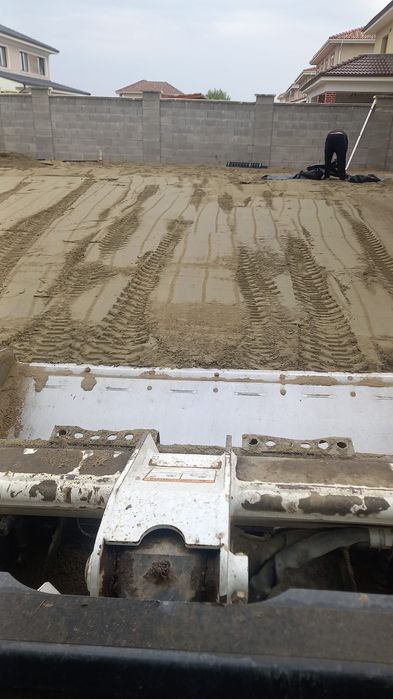 Moloz Bobcat Miniexcavator Buldoexcavator Cilindru Camioneta Trakar