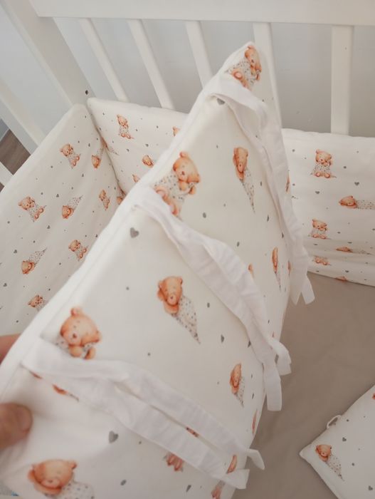 Бортики в кроватку