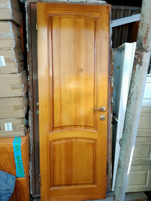 Деревянные двери