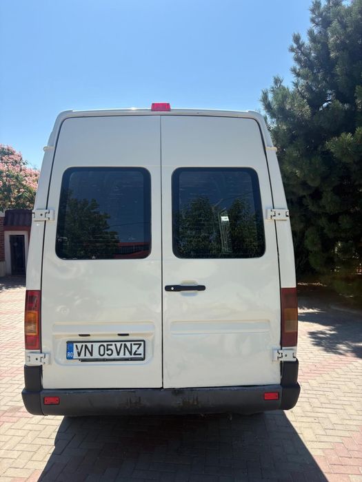 Volkswagen LT 35 2.5 TDI – 2006 – Lung și Înalt – 3.5T