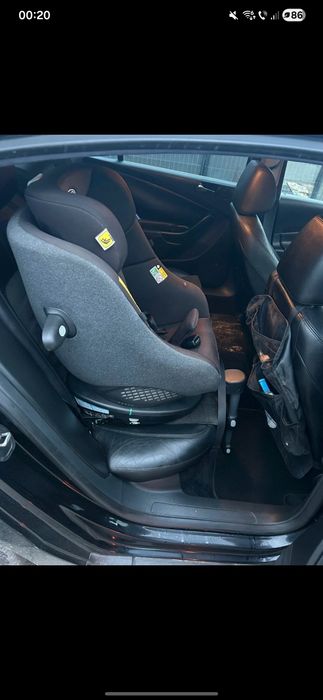 Scaun auto
Scaun auto Graco rotativ 360 Turn2Me i-Size Heather, folosi