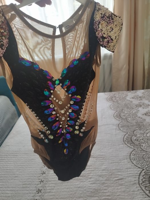 Костюм для гимнастики