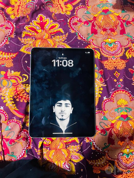 iPad Pro 12.9 M2 128GB Wi-Fi — orta Holatda