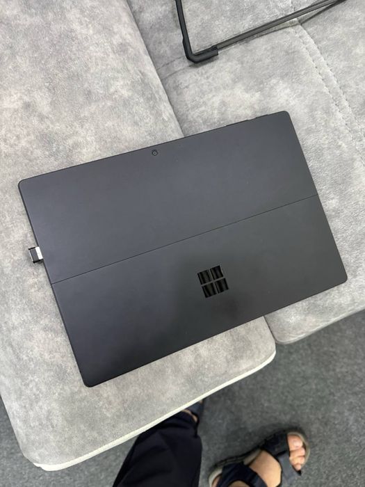 Surface 7 pro 8x256gb