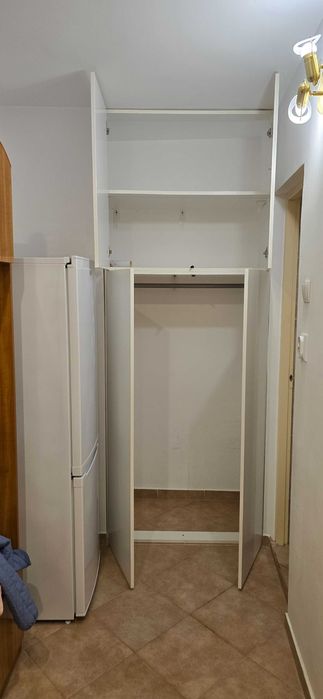 Garsoniera Titan, 1 min metrou, bloc reabilitat, mobilata complet