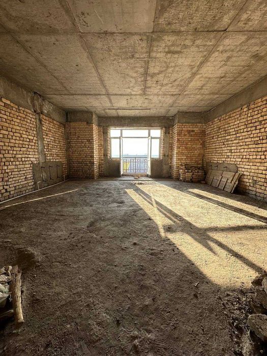 ул Тарас Шевченко Продаётся 4-х комнатная квартира Габус