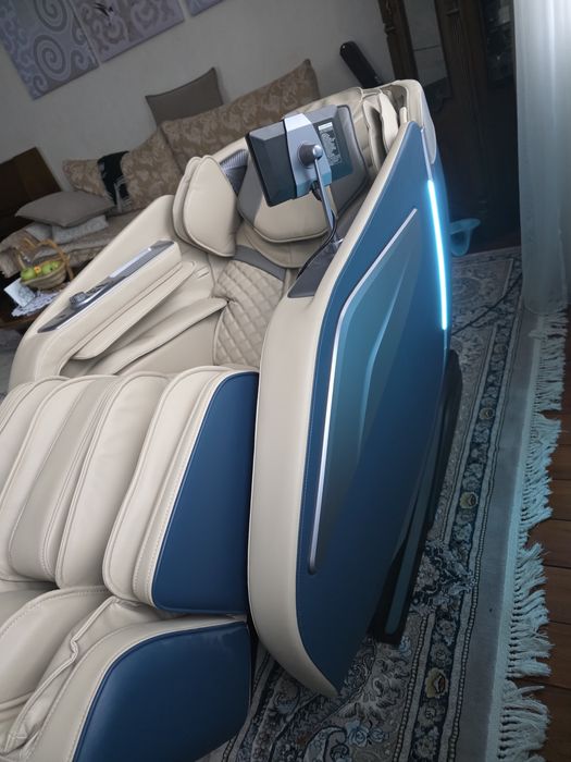 Продаётся массажное кресло Casa More