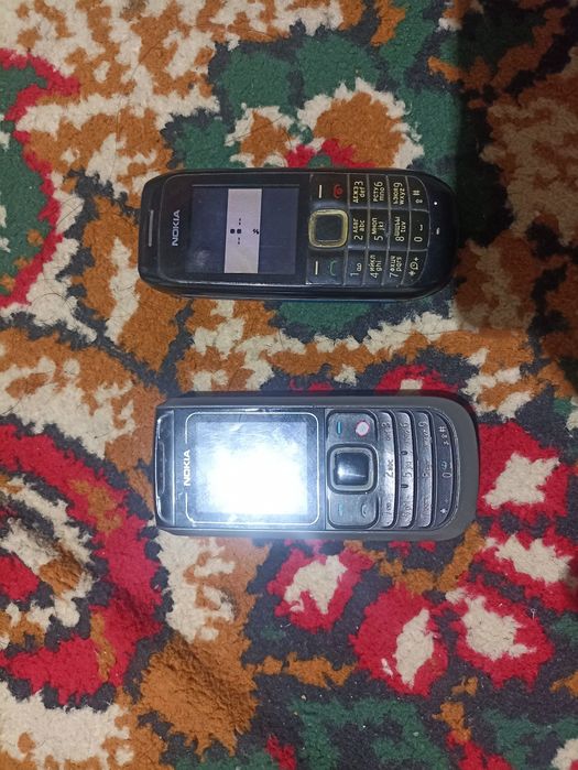 Nokia sara modellari sotiladi