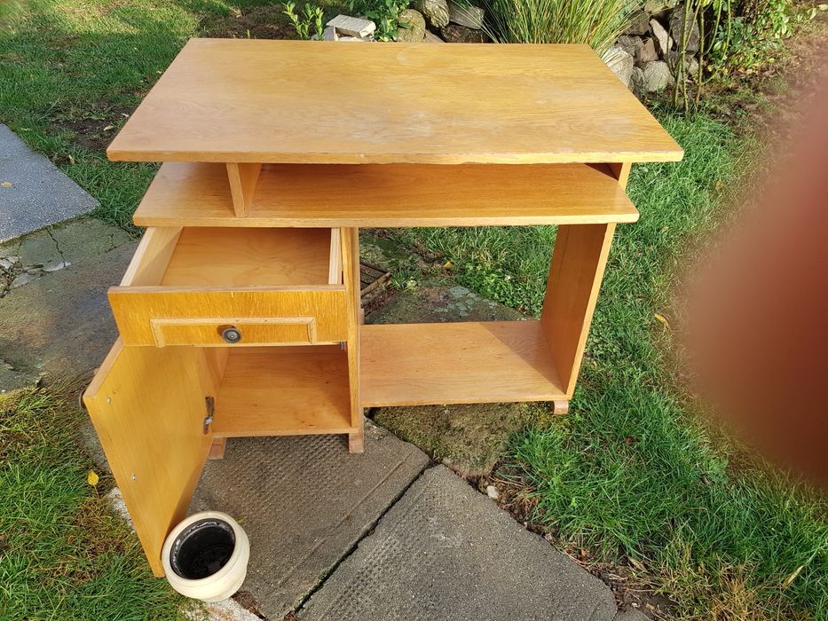 Vănd masă de birou