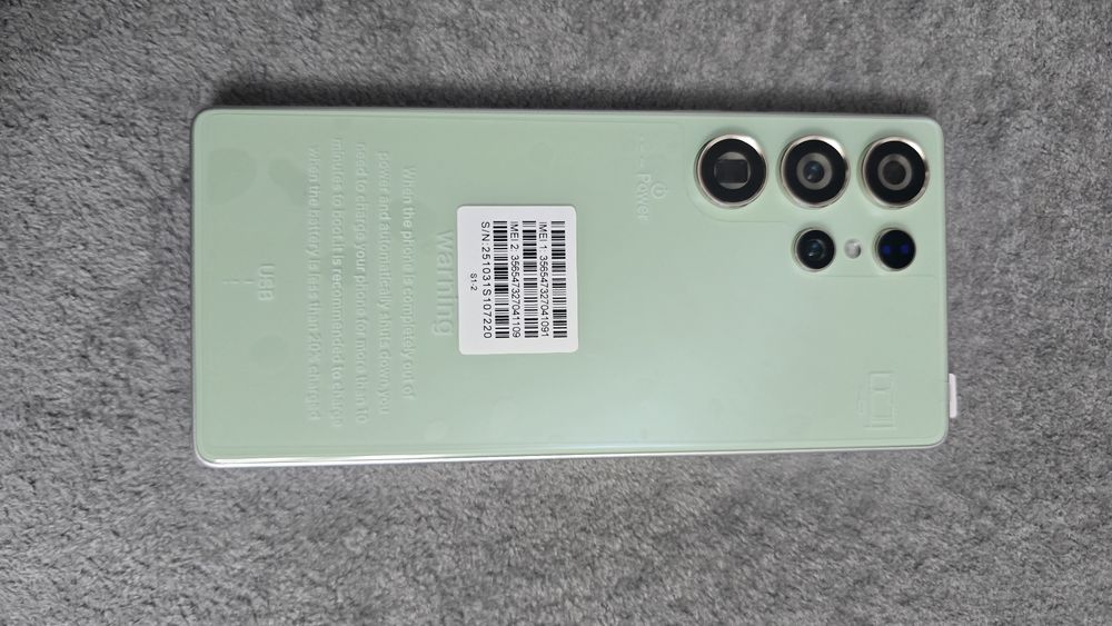 СРОЧНО!! Продается Samsung S25 ultra китайская