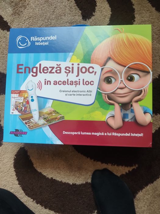 Creion electronic și carte interactiva