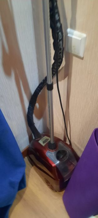 Продам отпариватель Tefal