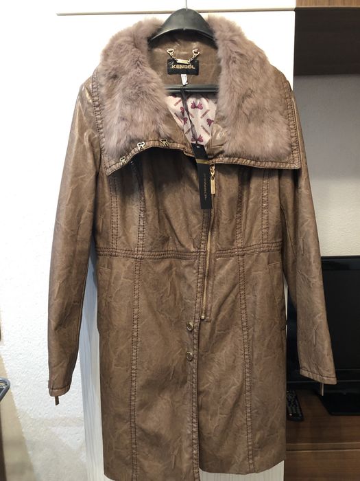 Палто с естествен пух от лисица