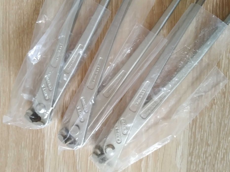 Оригинални немски арматурни  клещи KNIPEX