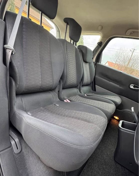 Vând Renault Grand Scenic 2.0 Diesel 150 CP Import Germania